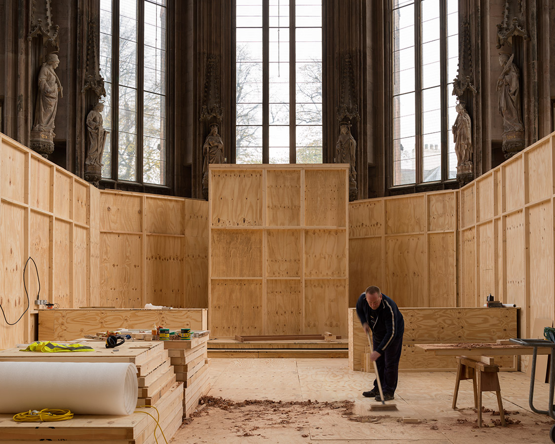 Re-installation of the Herkenrode Glass at Lichfield Cathedral